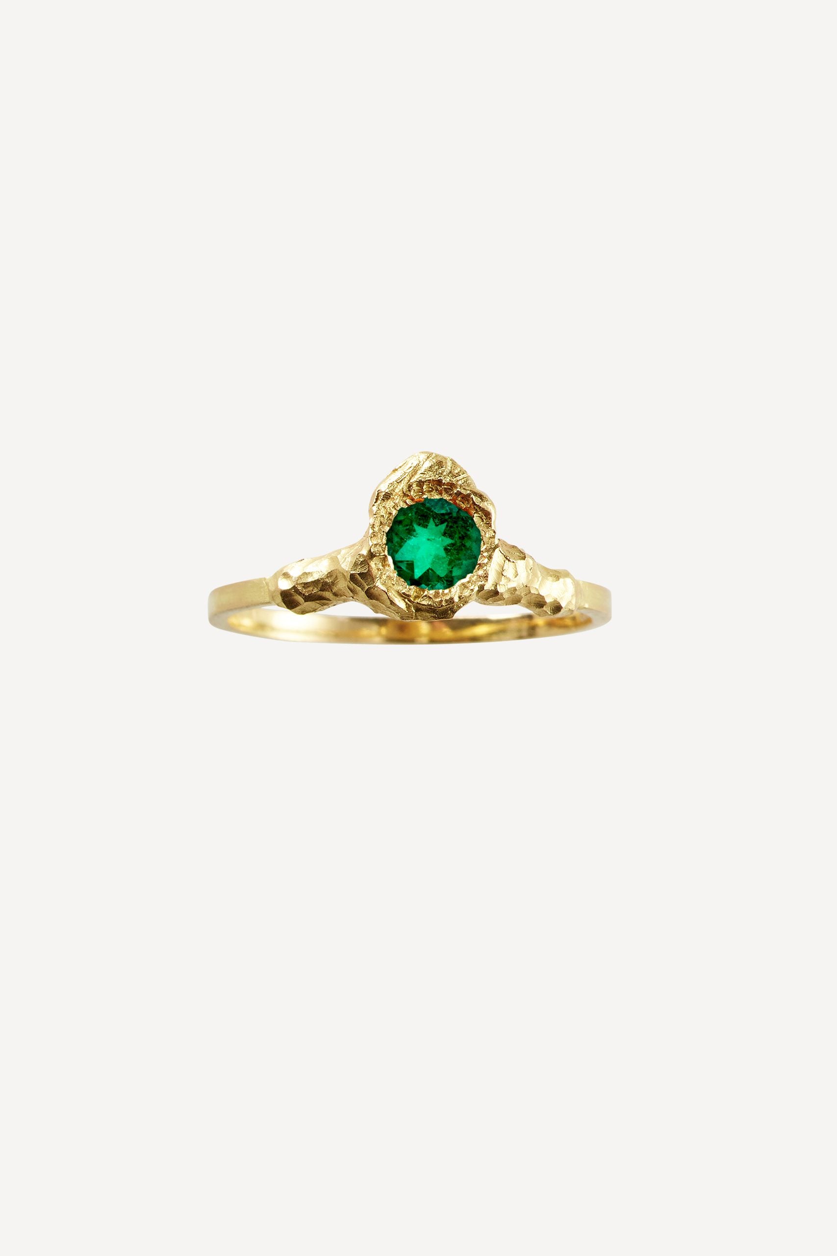 Solitaire Evie 0.35 Emerald Gold Ring