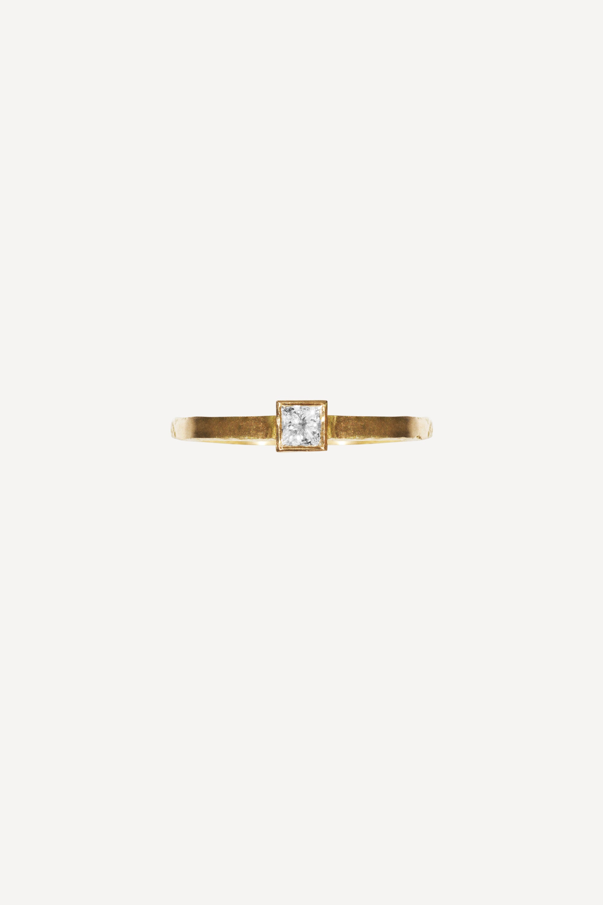 Deco Diamond Moon Nude 0.20 ct Gold Ring