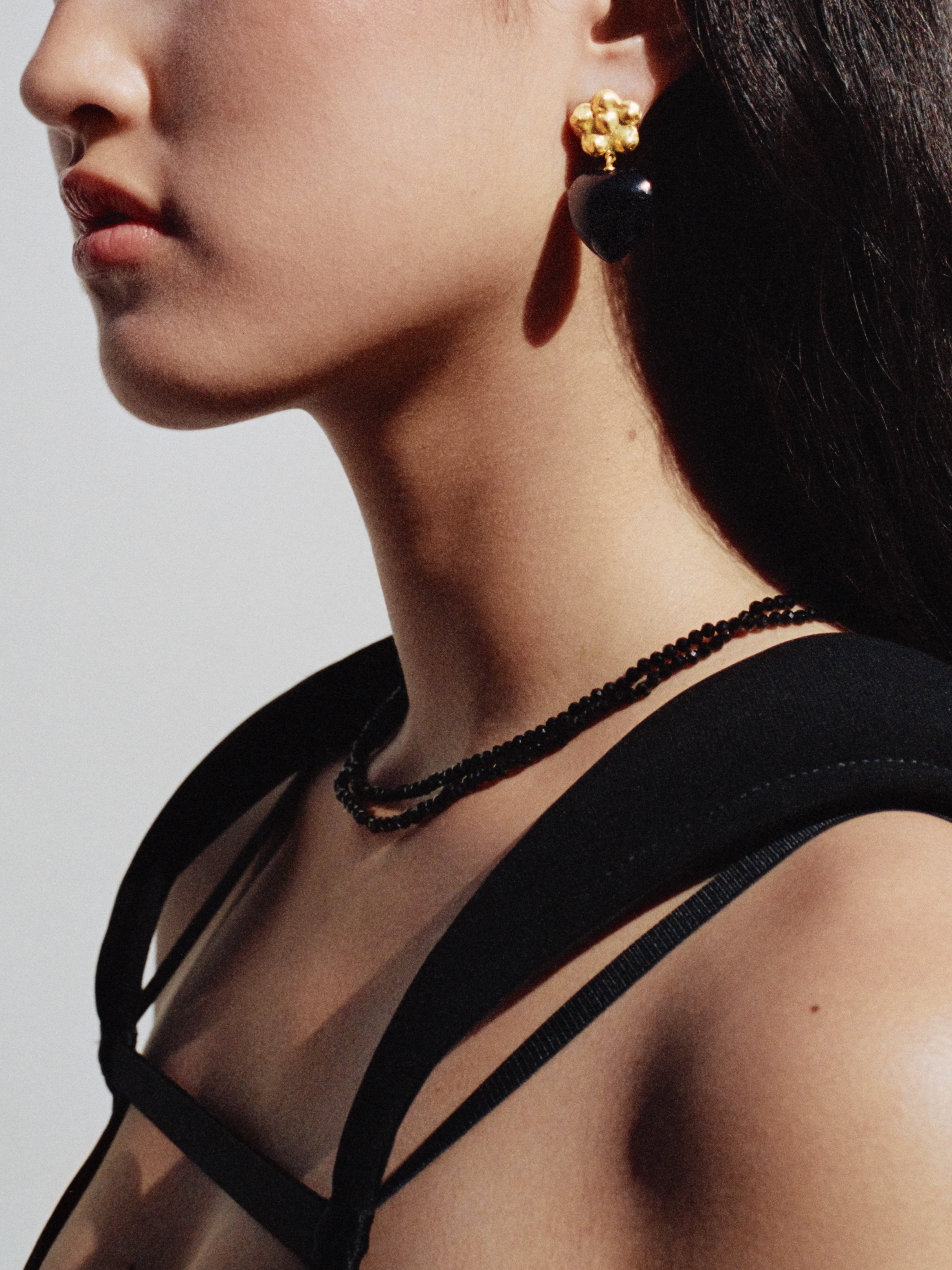 Black Orchid Dita Onyx and Gold Earrings [Pair]