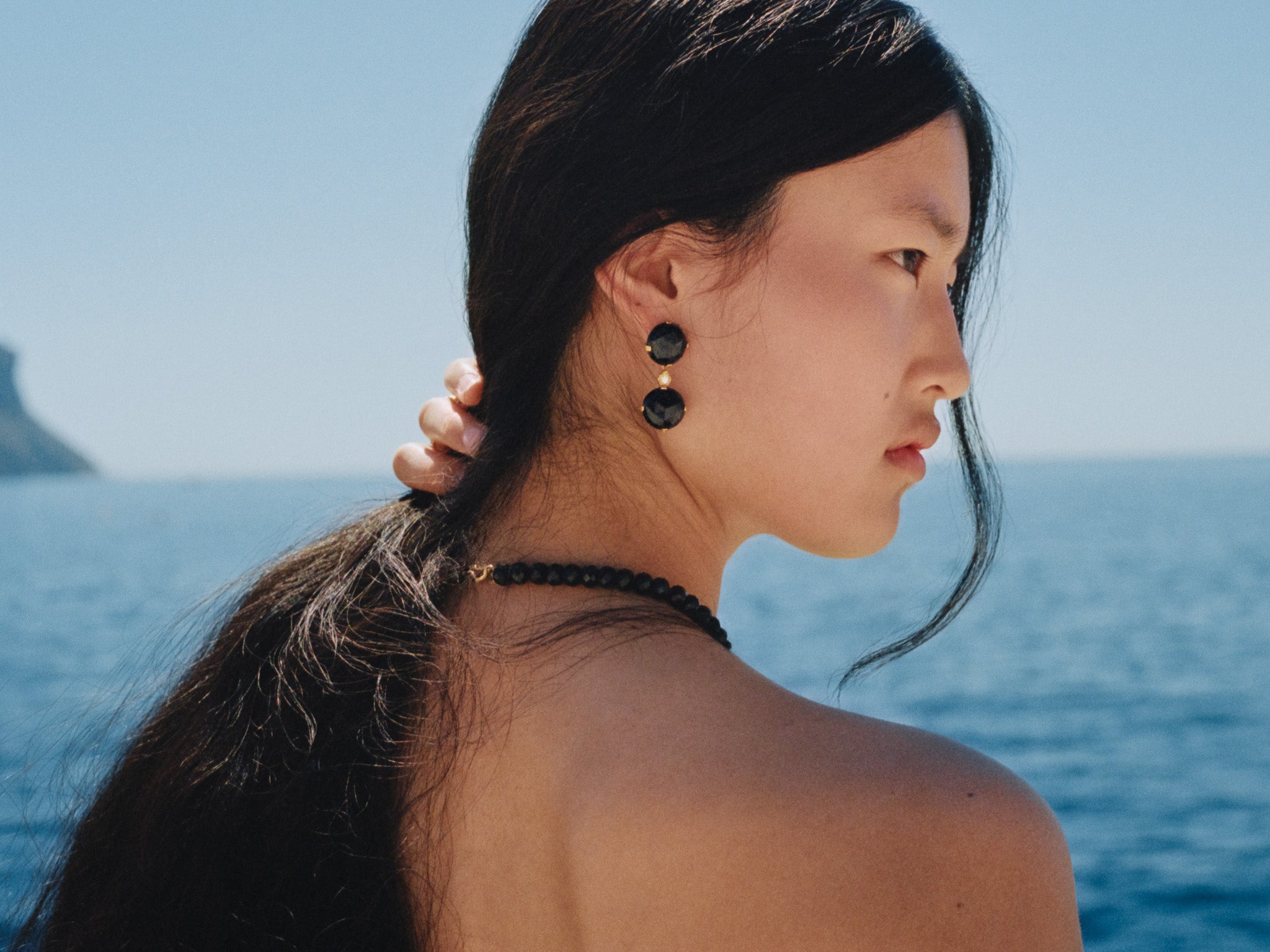 Black Orchid Evita Big 0.10 ct Diamond Gold Earrings [Pair]