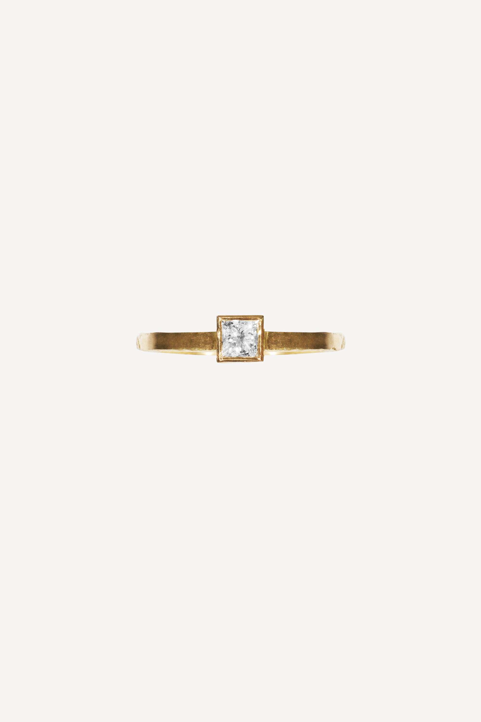 Deco Diamond Moon Nude 0.35 ct Gold Ring