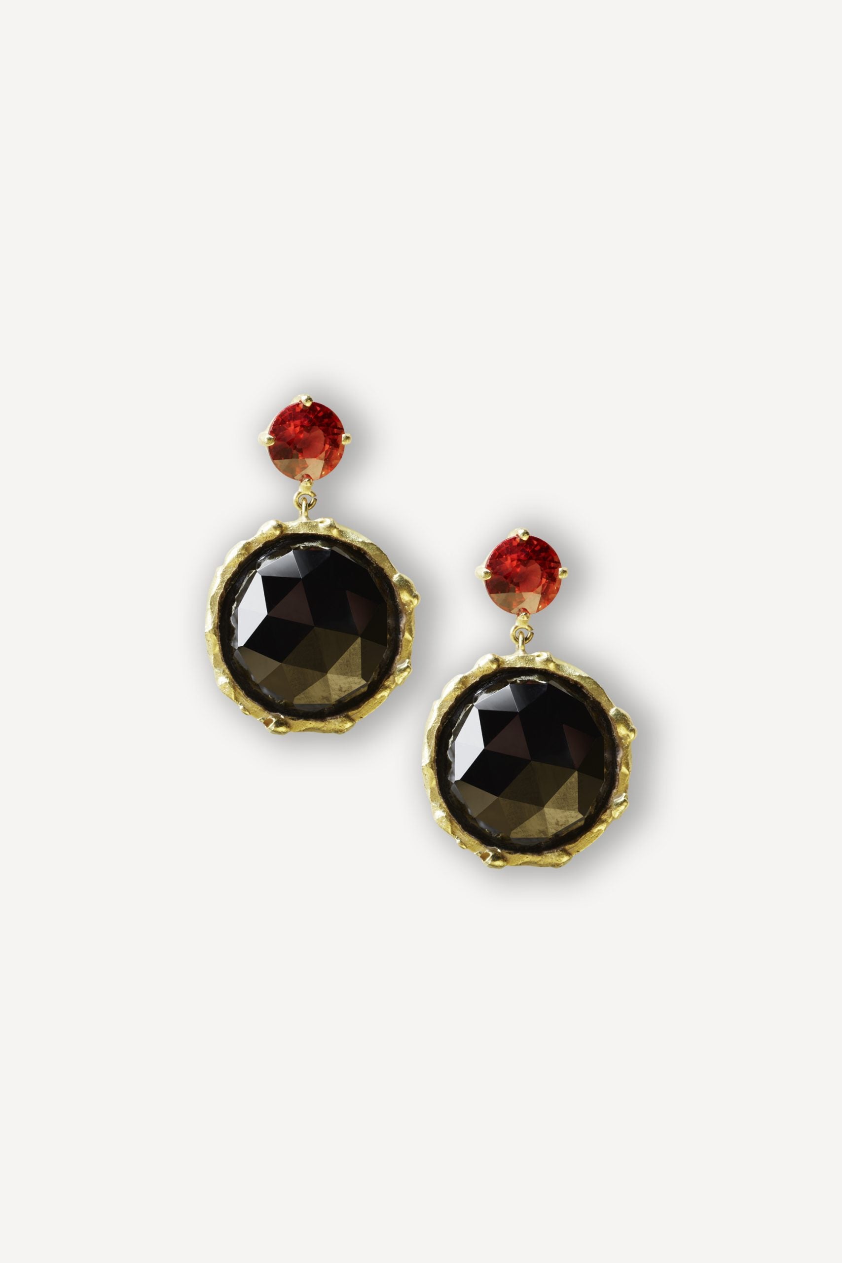 Black Orchid Dolce Vita Mon Amour Red Sapphire and Black Onyx Gold Earrings [Pair]