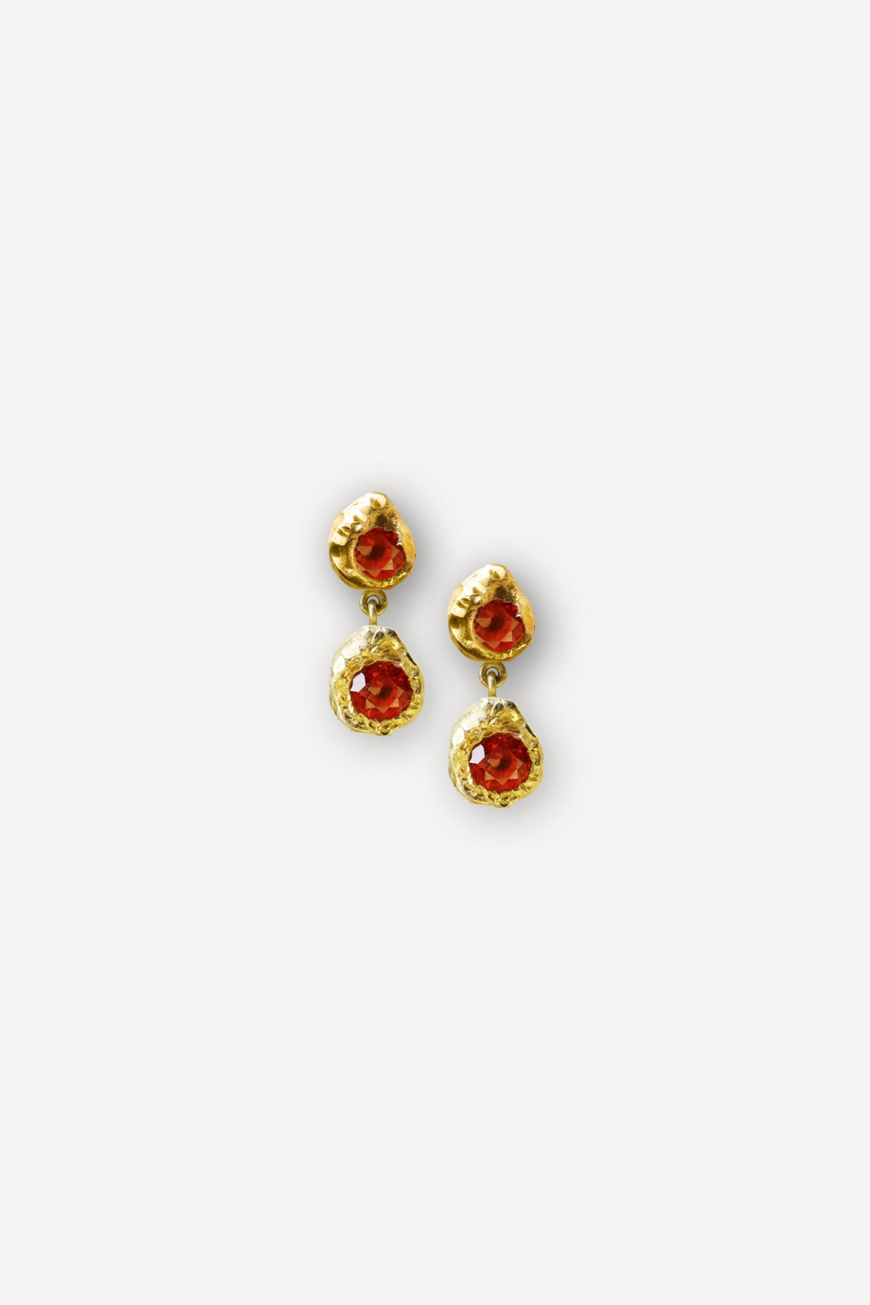 Black Orchid Dolce Vita Mon Chéri 0.30 Red Sapphire Gold Earrings [Pair]