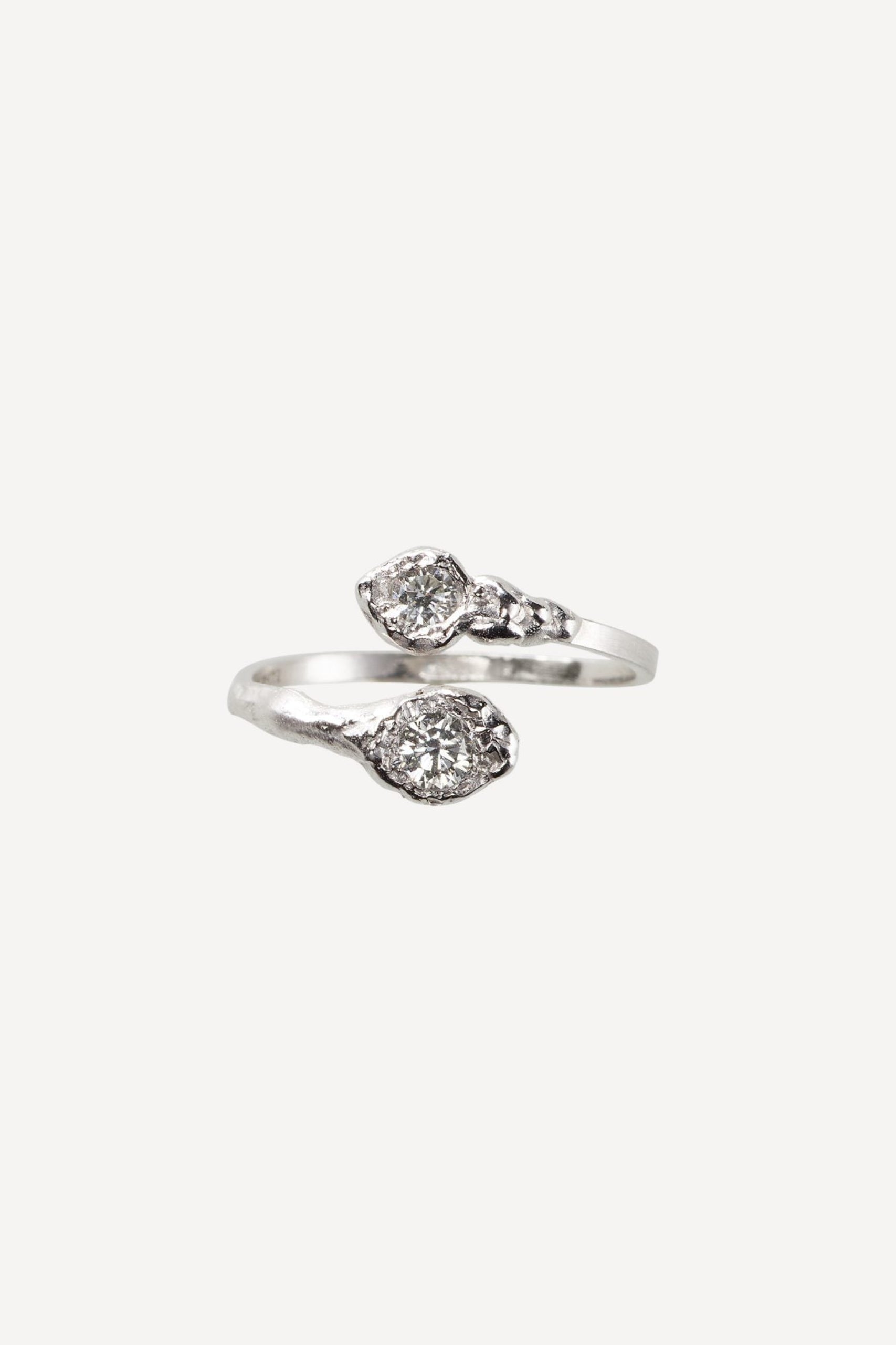 Solitaire Iman Duo 0.30 ct Diamond White Gold Ring