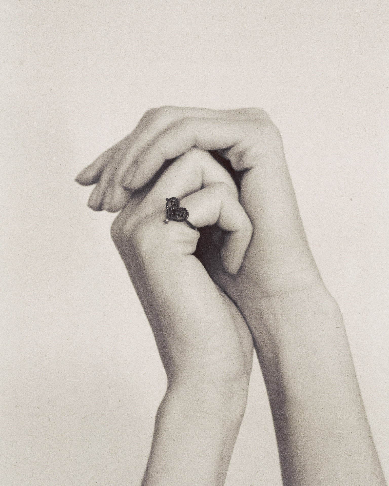 Diamond Noir White Gold Ring