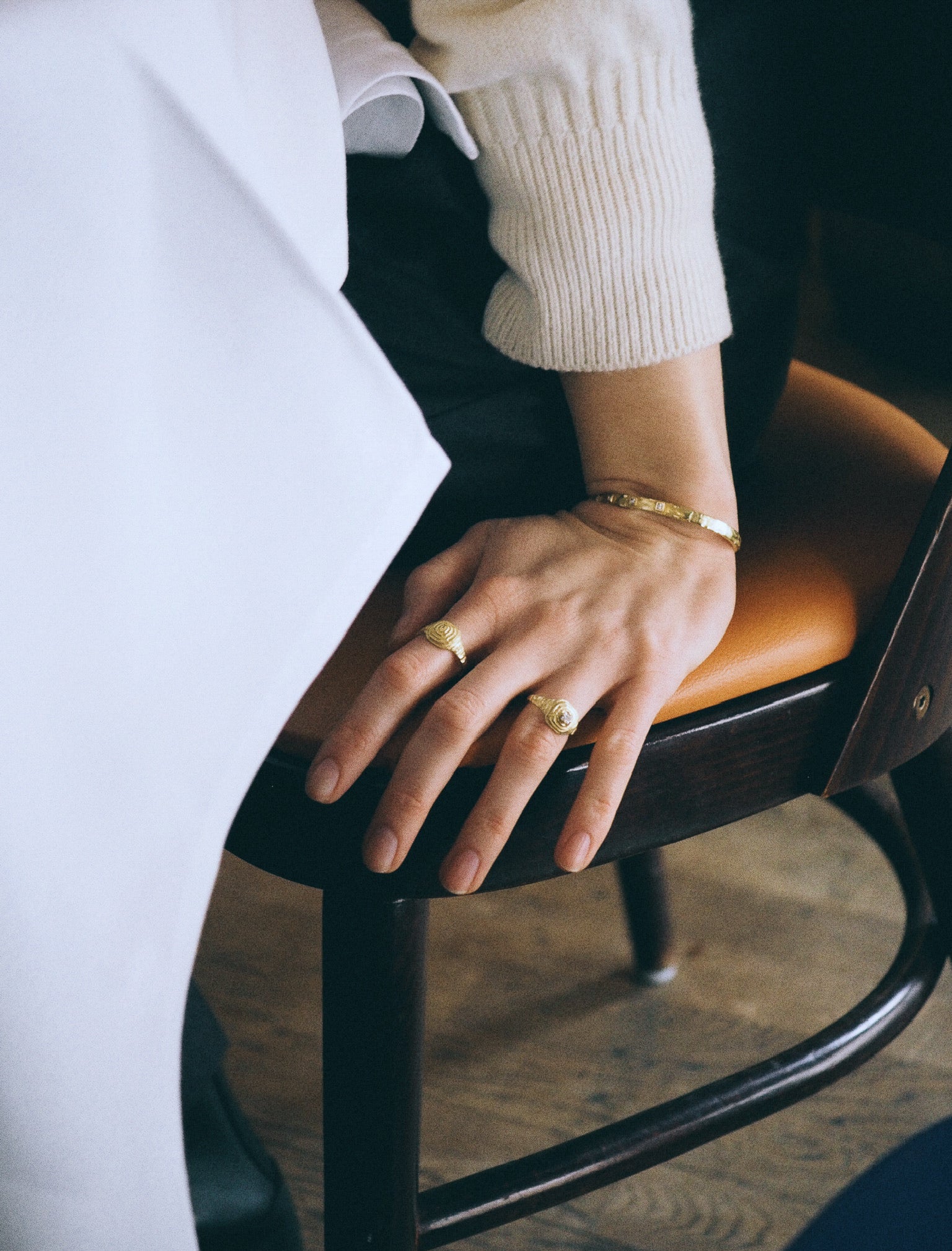 Deco Diamond 0.15 ct Gold Bangle