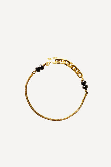 Man Nude Chain Black Onyx Gold Bracelet - Front View | Elhanati 