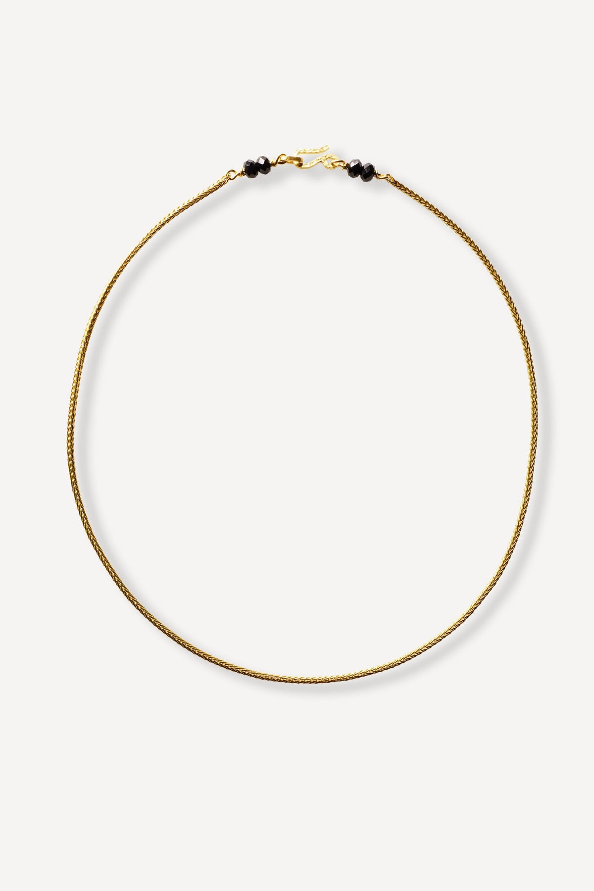 Man Nude Thin Black Onyx Gold Necklace - Front View | Elhanati 