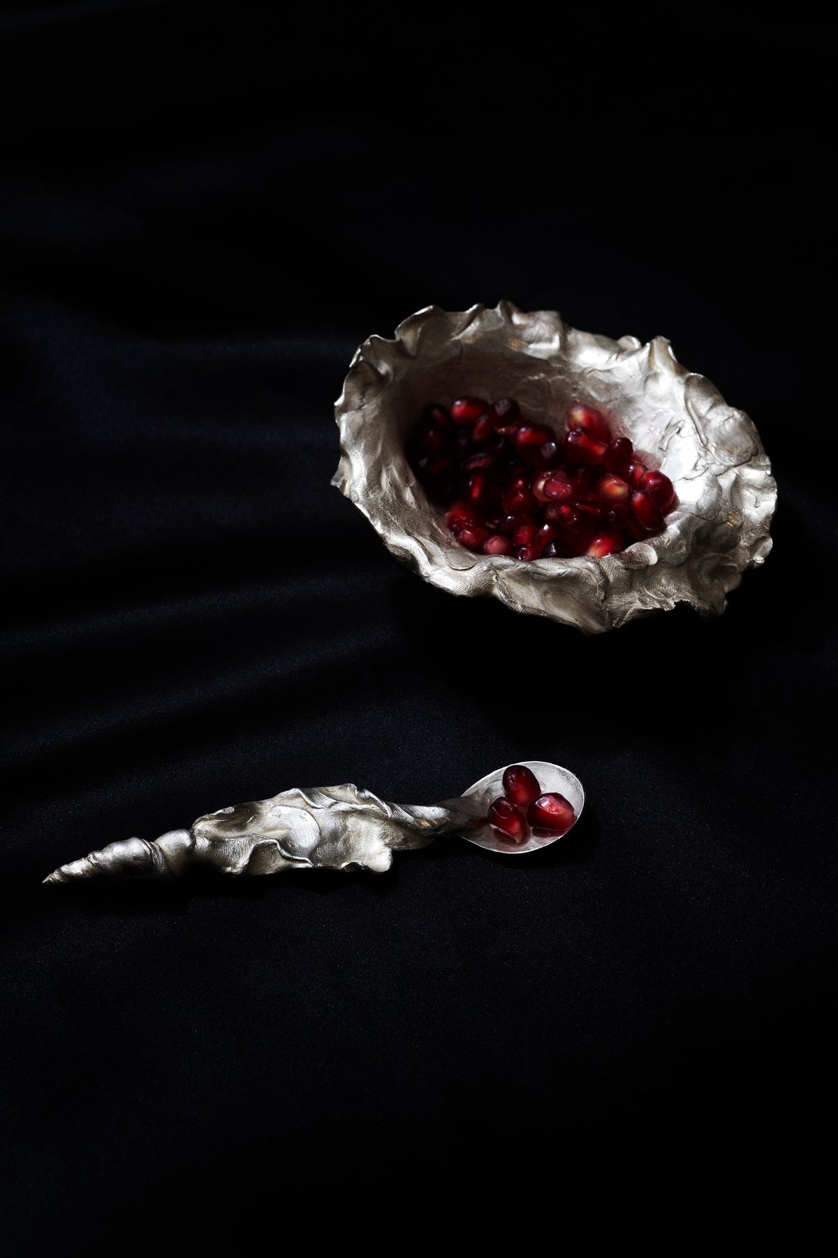 Scirocco Breeze Sugar Bowl - Front View With Cranberries | Elhanati 
