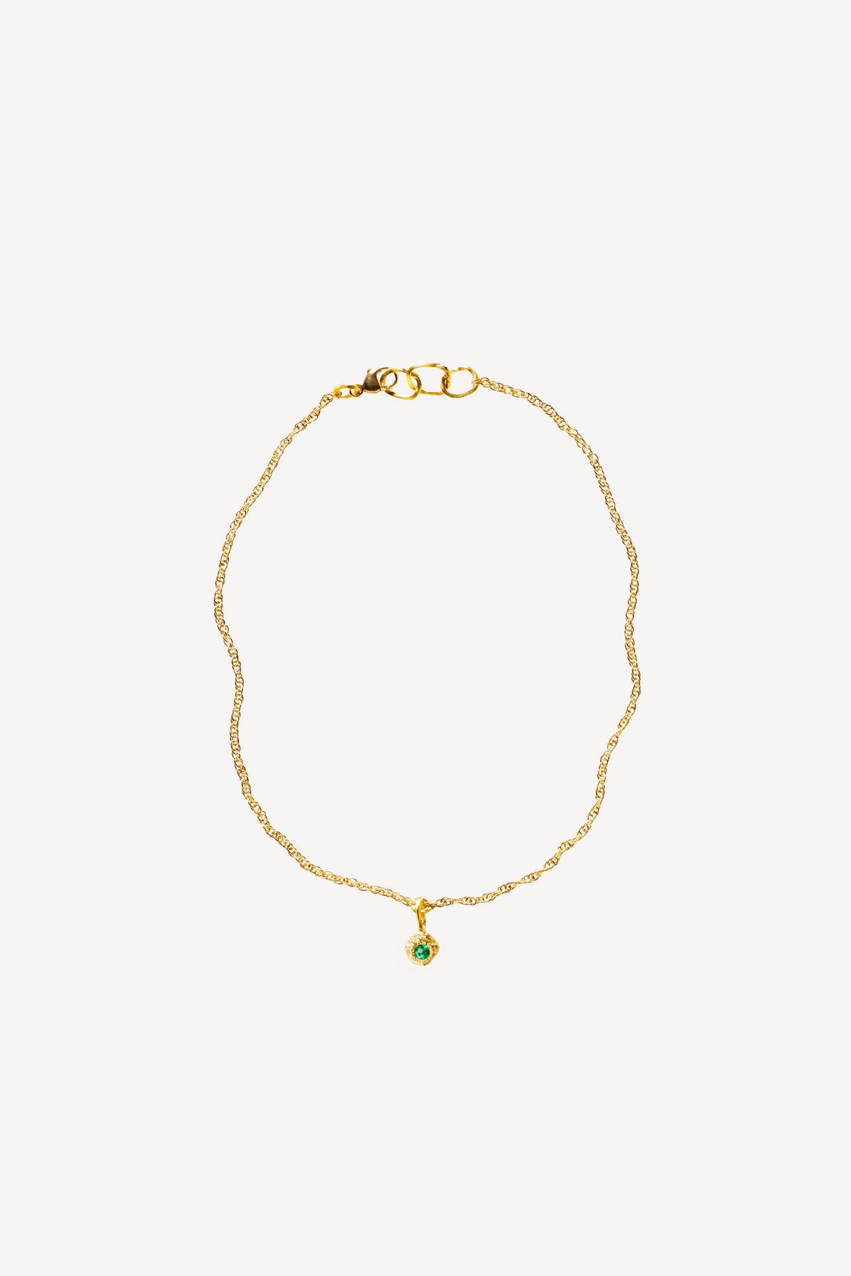 Solitaire 0.05 Emerald Gold Bracelet - Front View | Elhanati
