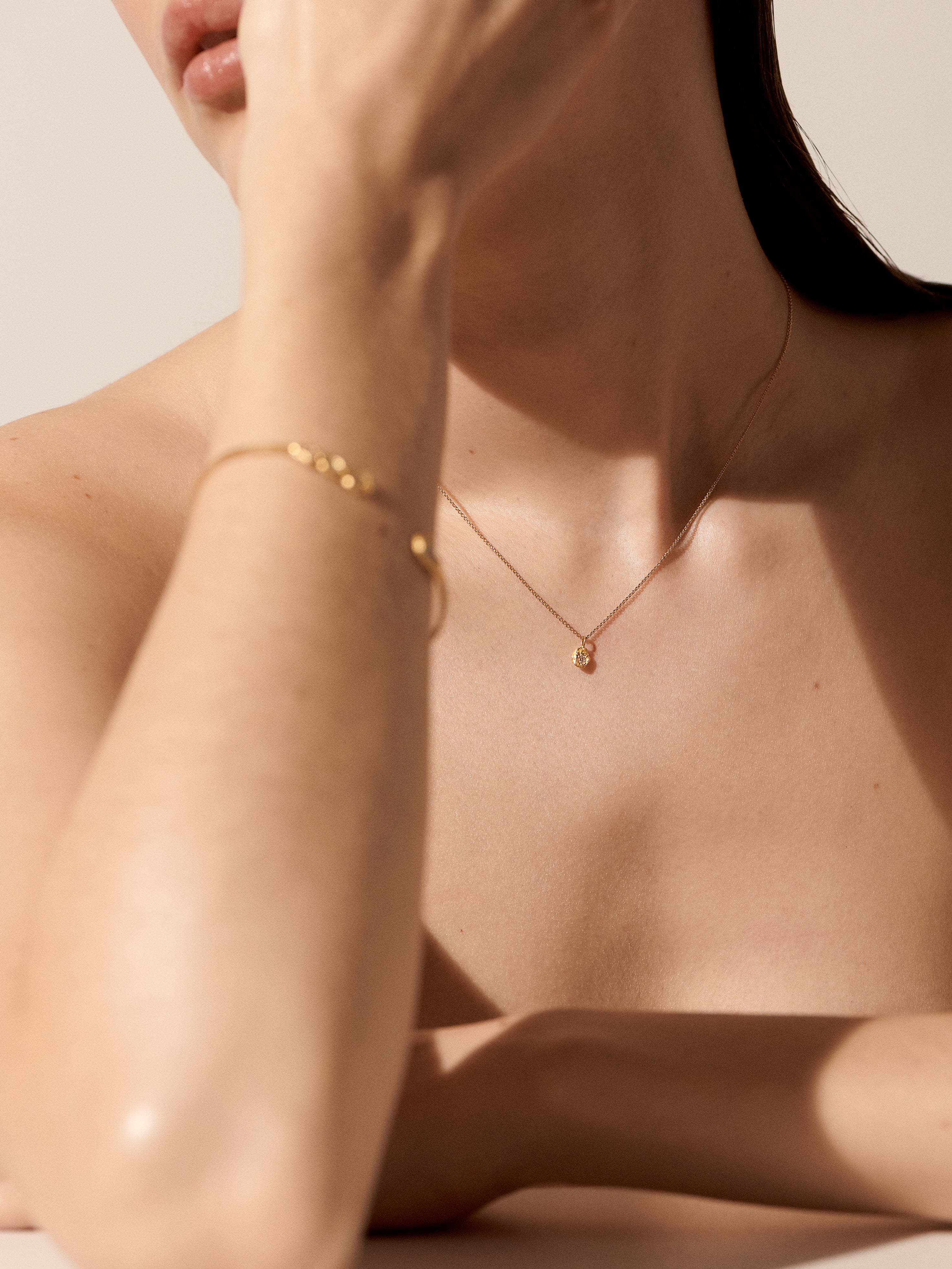 Solitaire Iman 0.05 ct Diamond Gold Necklace