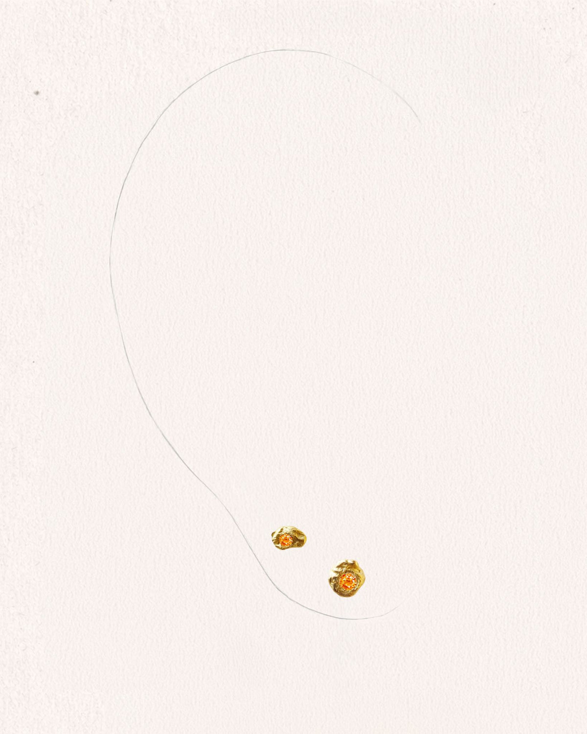 Solitaire Oda 0.02 & 0.05 Sapphire Gold Earring [Single] - On Ear| Elhanati