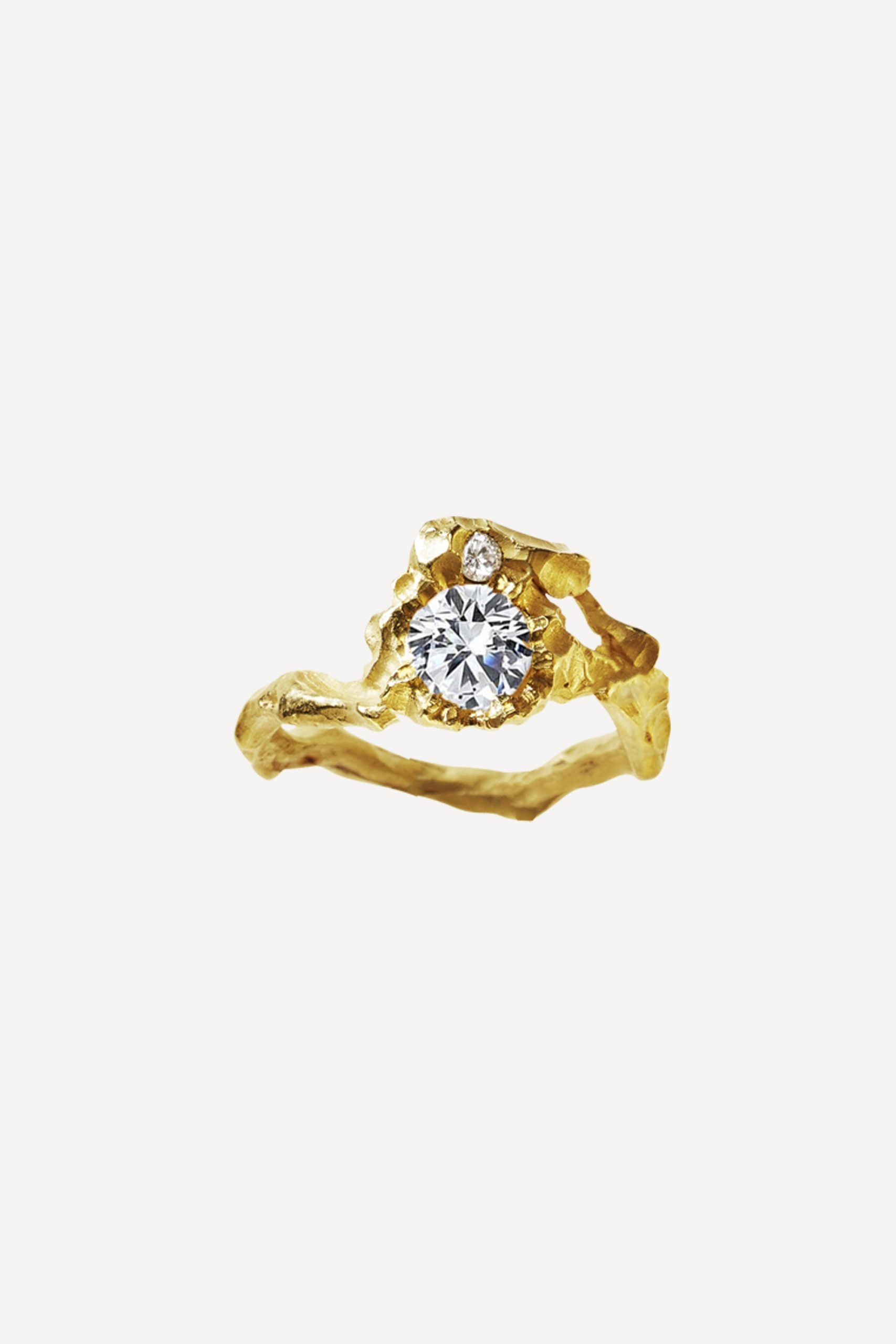 The Sun Classic Diamond Gold Ring